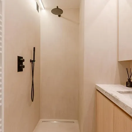 Huswell - Luxury With Parking In * Knokke-Heist